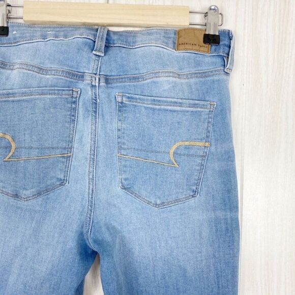 American Eagle | Light Wash Super Hi Rise Jegging Size 6 - Picture 4 of 8